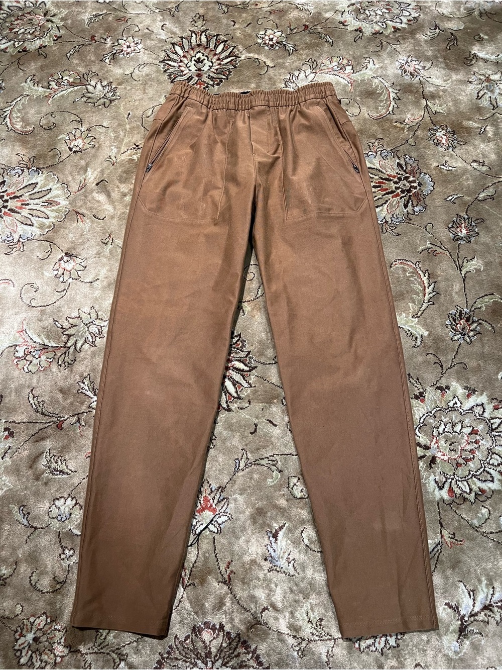 Lululemon Utilitech Pull-On Classic Pant size small Dark Mocha Brown
